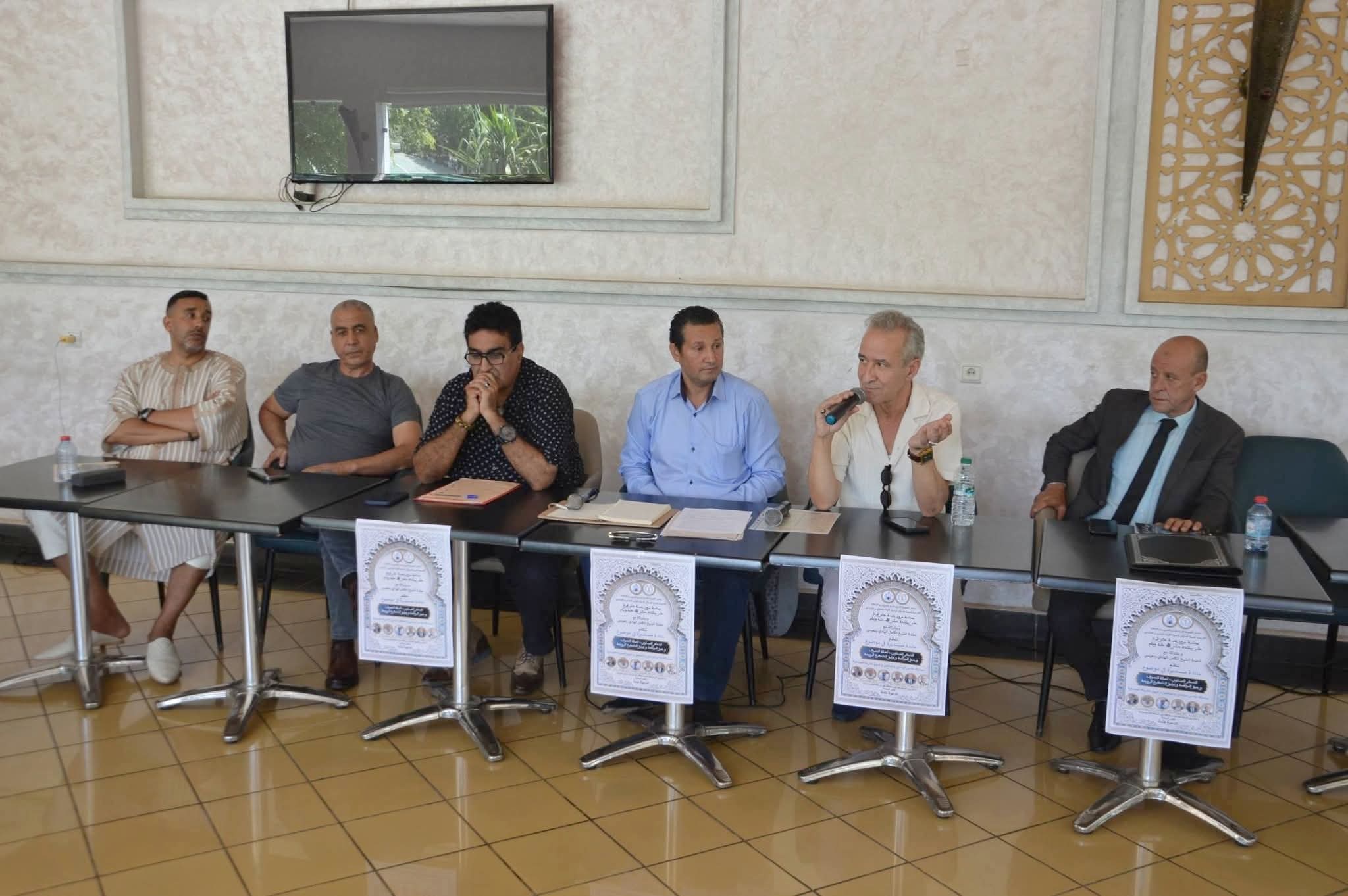 في ذكرى المولد النبوي.. مائدة في مكناس تستخضر الطريقة العيساوية وتبرز أهمية التصوف في ذكرى المولد النبوي.. مائدة في مكناس تستخضر الطريقة العيساوية وتبرز أهمية التصوف