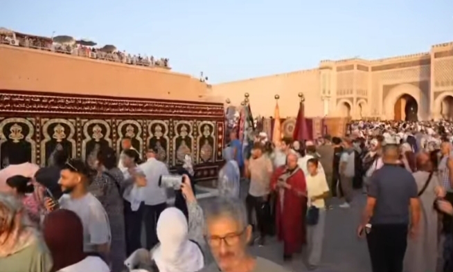 مكناس في رحاب المولد النبوي، او حين تستعيد المدينة العتيقة ذاكرتها الروحية وتنعش حركتها الاقتصادية مكناس في رحاب المولد النبوي، او حين تستعيد المدينة العتيقة ذاكرتها الروحية وتنعش حركتها الاقتصادية