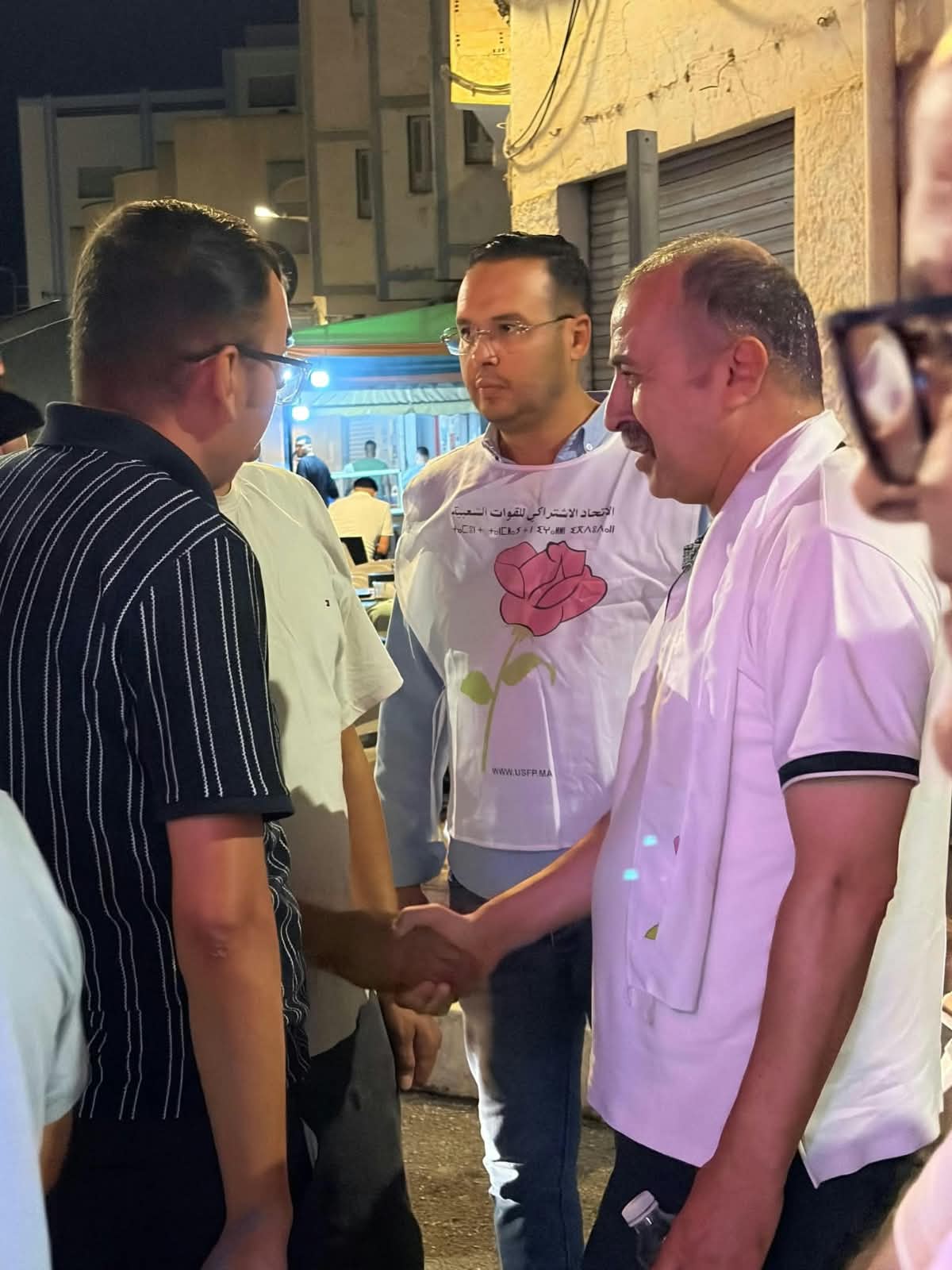 الحسيمة: الاتحاد الاشتراكي يواصل حملته الانتخابية بإمزورن.. أمغار يقود التعبئة الاتحادية نحو استحقاقات 23 شتنبر الحسيمة: الاتحاد الاشتراكي يواصل حملته الانتخابية بإمزورن.. أمغار يقود التعبئة الاتحادية نحو استحقاقات 23 شتنبر