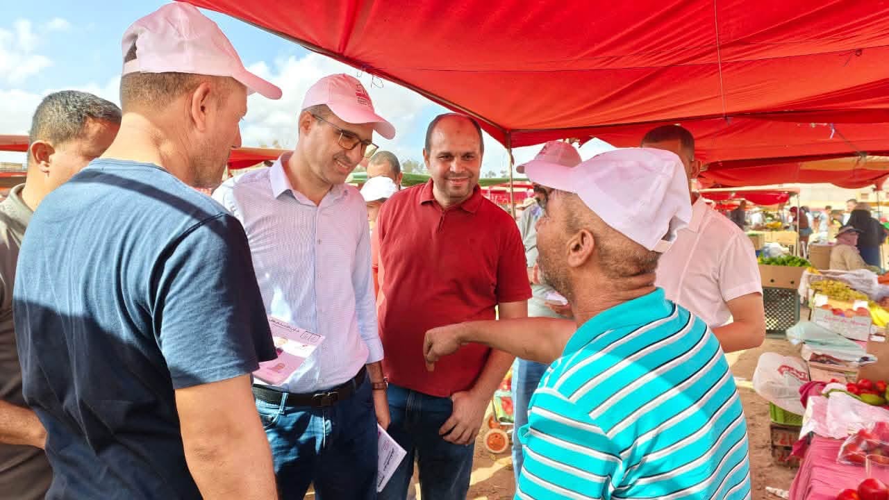 محمادي توحتوح يحل بسوق سلوان في إطار حملته الانتخابية .