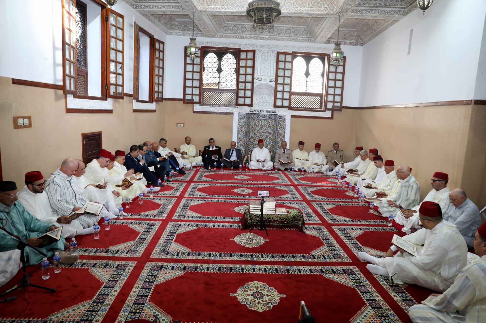 تازة تحيي الذكرى الـ28 لوفاة الملك الراحل الحسن الثاني بحفل ديني بمسجد سيدي عزوز تازة تحيي الذكرى الـ28 لوفاة الملك الراحل الحسن الثاني بحفل ديني بمسجد سيدي عزوز